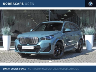 BMW iX1 eDrive20 M Sport / Panoramadak / Trekhaak / Sportstoelen / Head-Up / M Adaptief onderstel / Parking Assistant Plus / Adaptieve LED / Stuurverwarming
