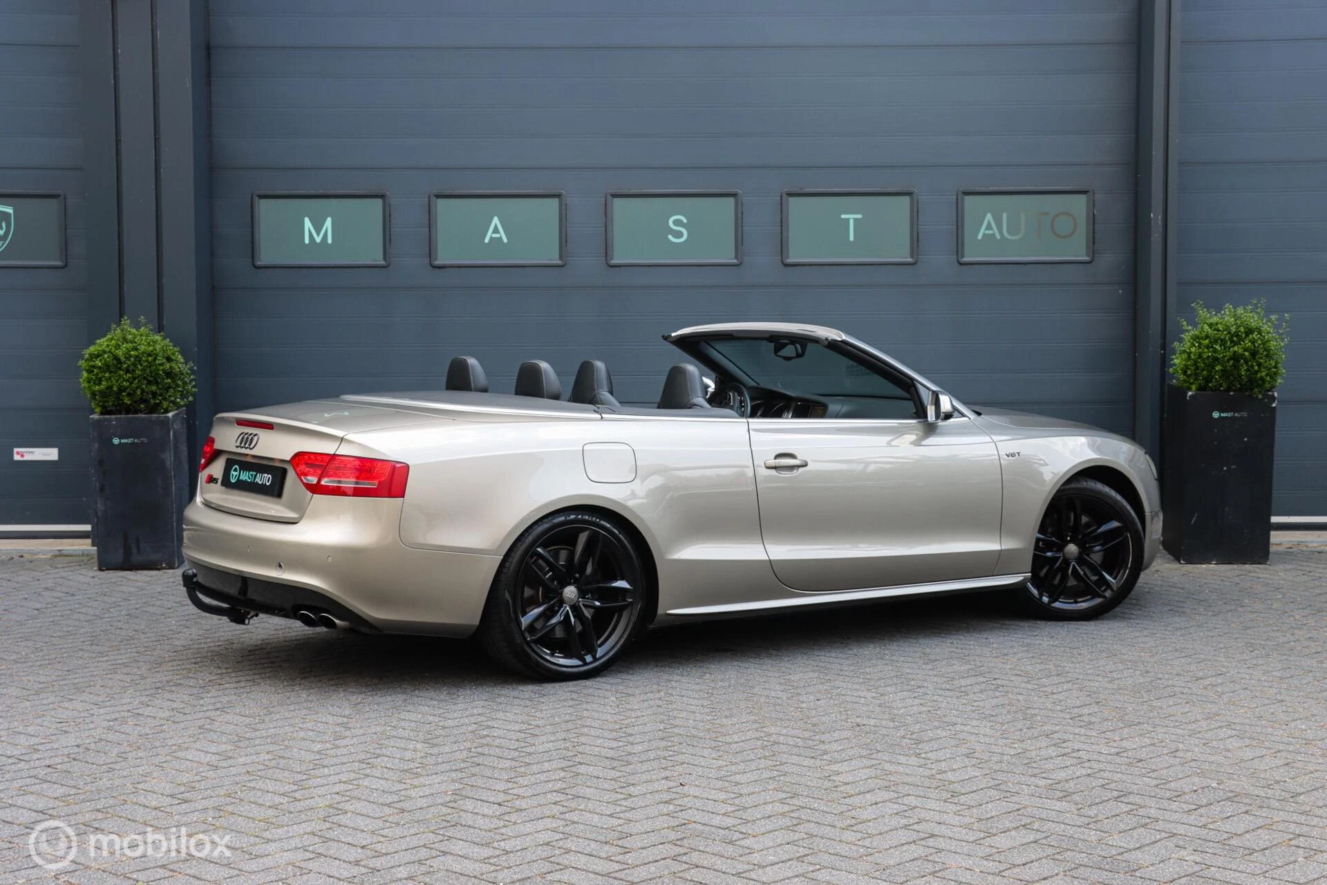 Hoofdafbeelding Audi S5
