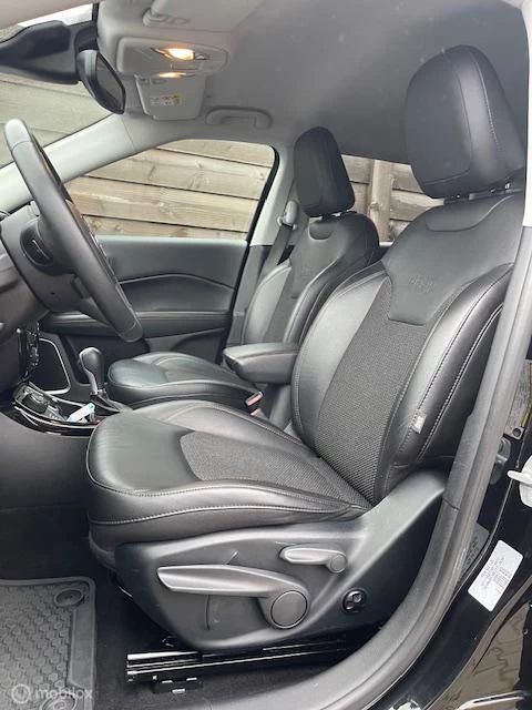 Hoofdafbeelding Jeep Compass