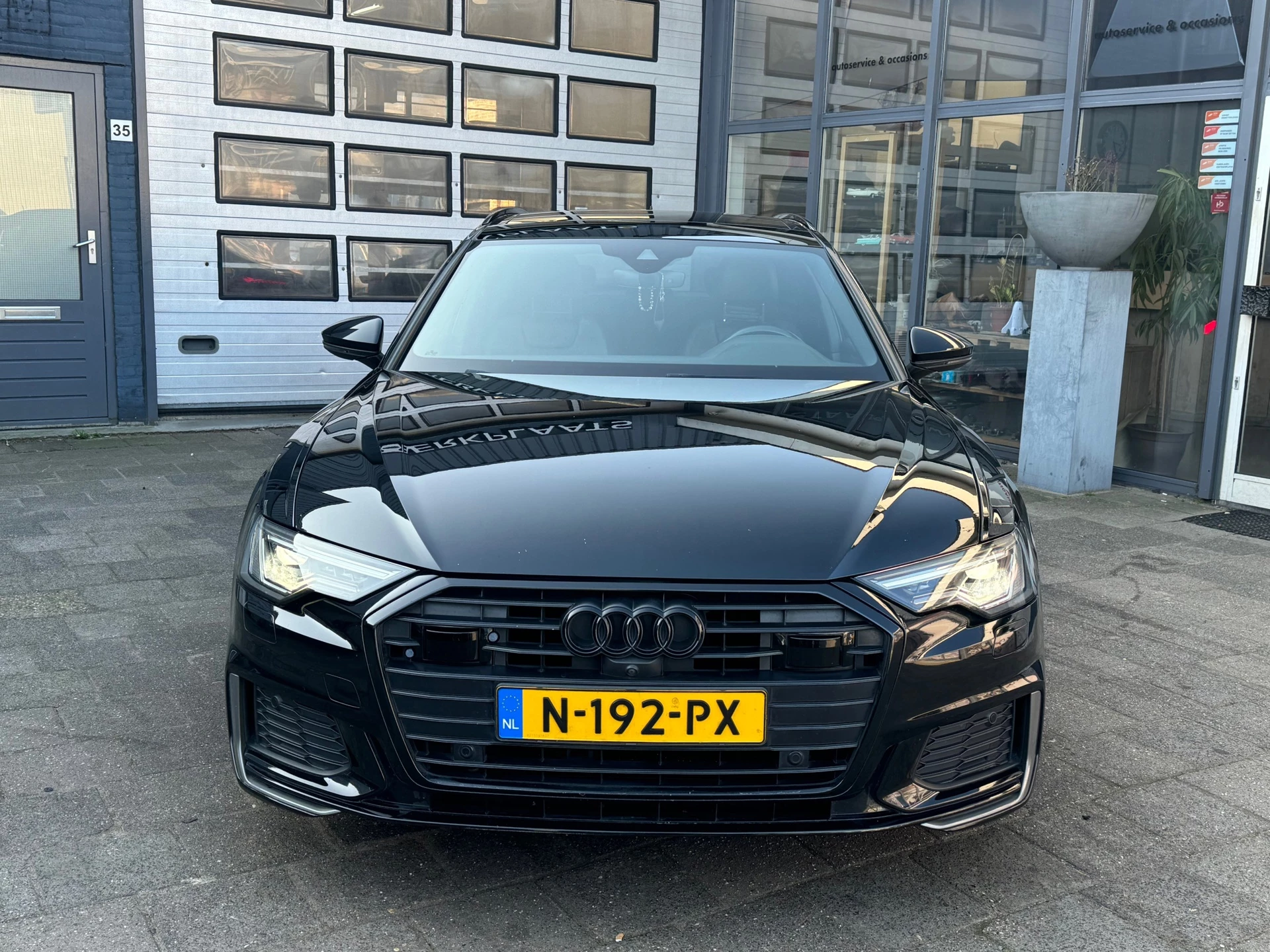 Hoofdafbeelding Audi A6