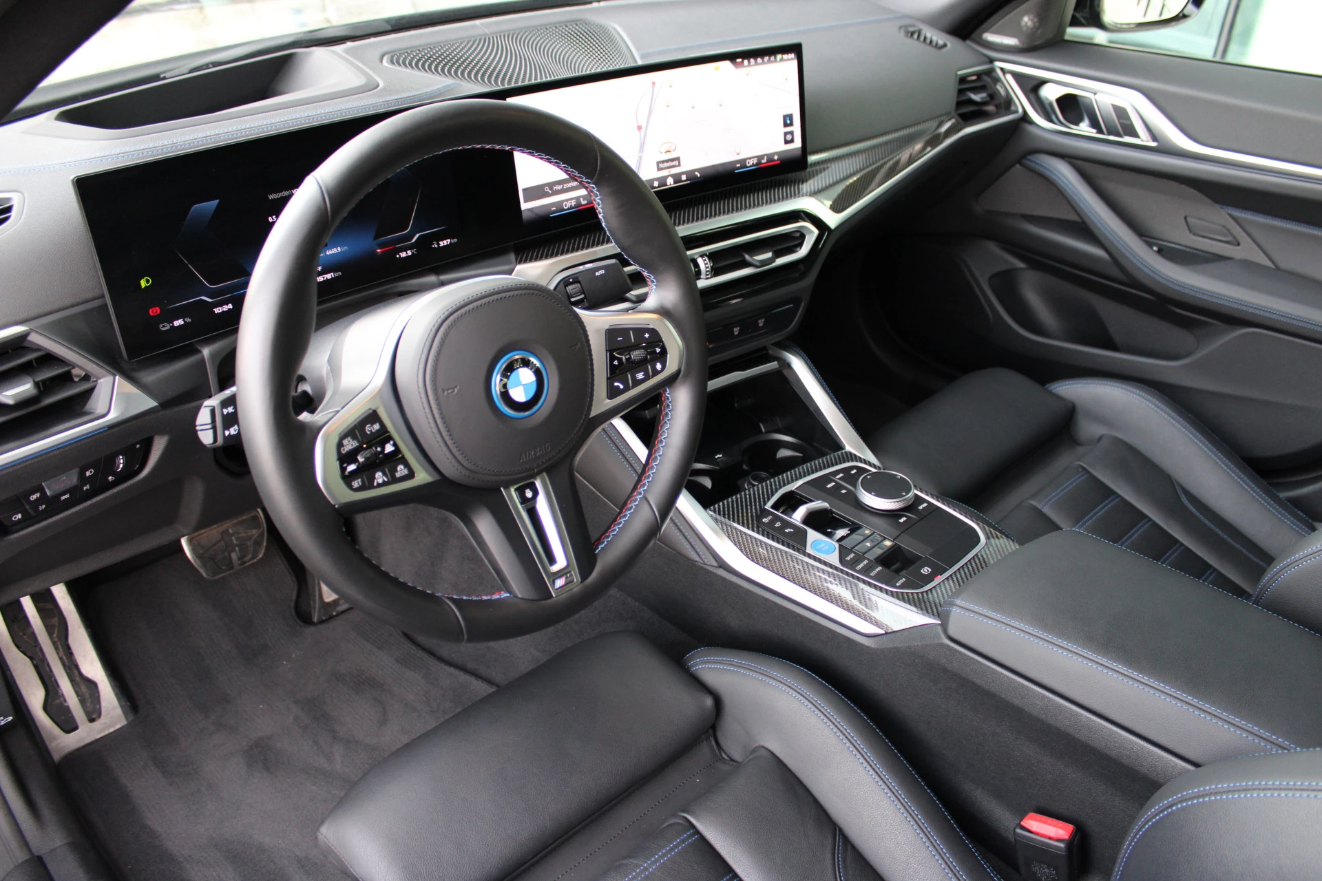Hoofdafbeelding BMW i4