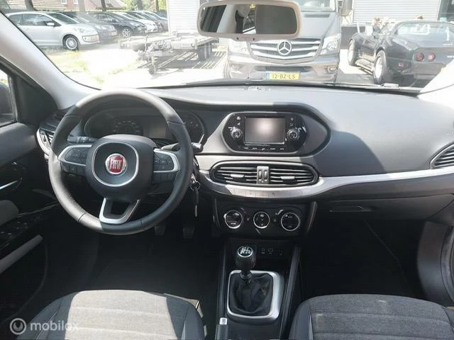 Hoofdafbeelding Fiat Tipo