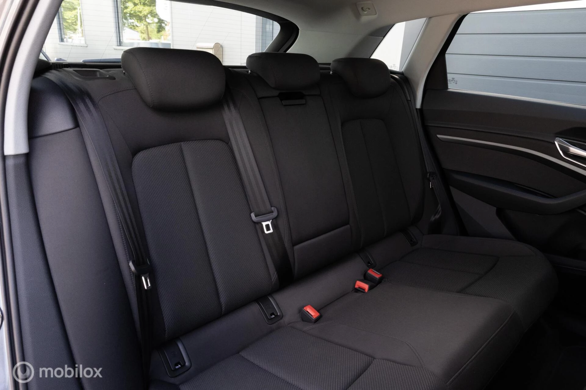 Hoofdafbeelding Audi e-tron