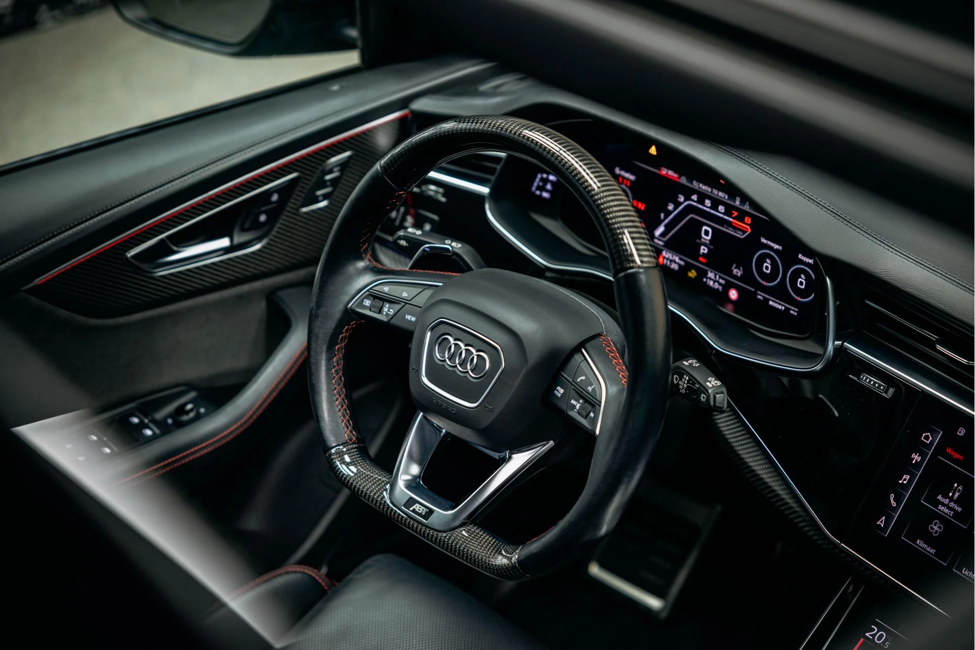 Hoofdafbeelding Audi RSQ8