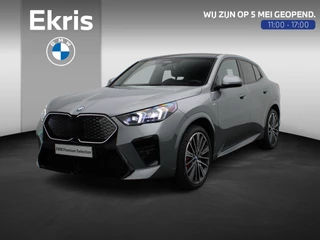 BMW iX2 eDrive20 M Sportpakket pro | Innovation Pack | Panoramadak | Elektrisch verstelbare stoelen | Driving Assistant Plus | Harman Kardon | 20"