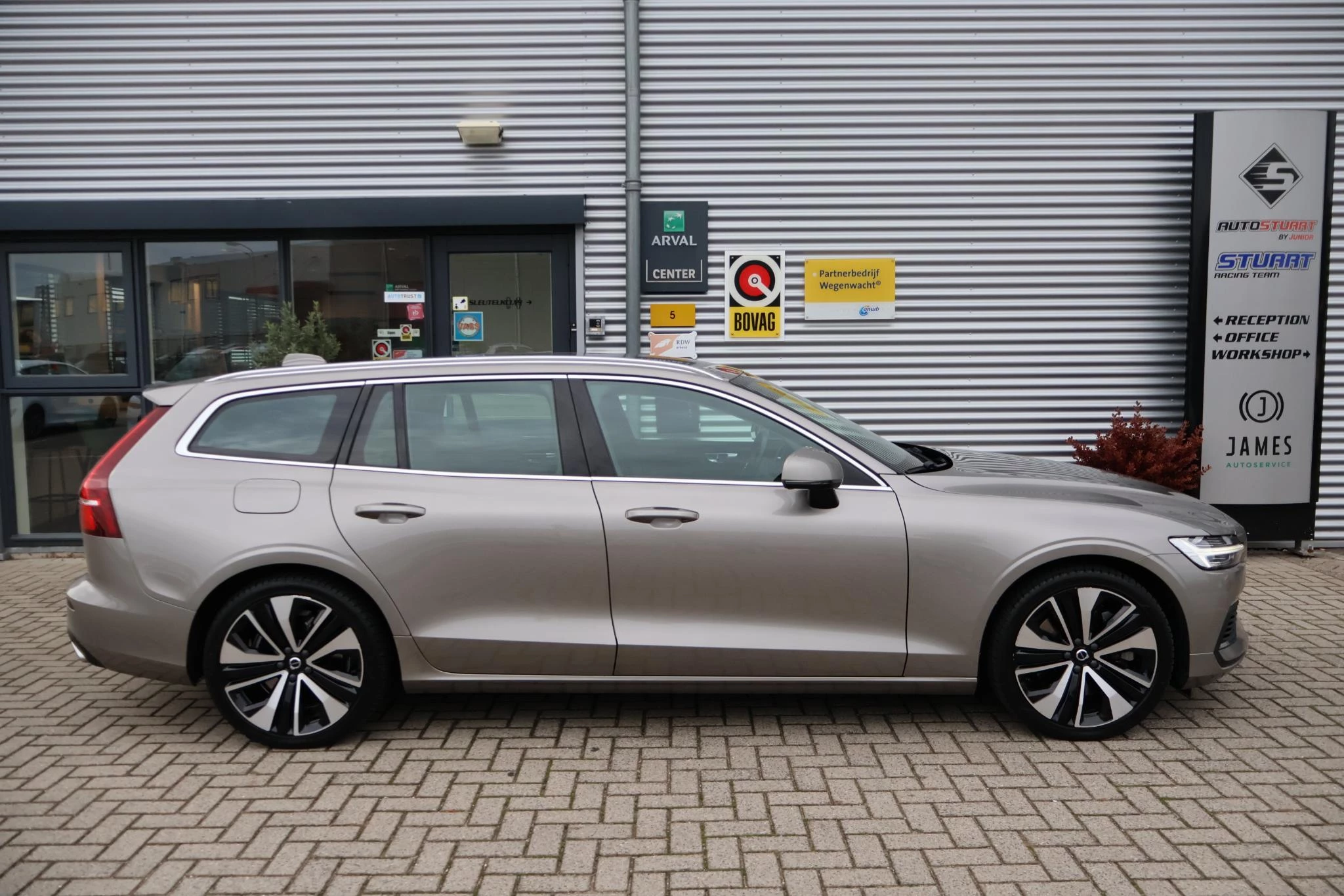 Hoofdafbeelding Volvo V60