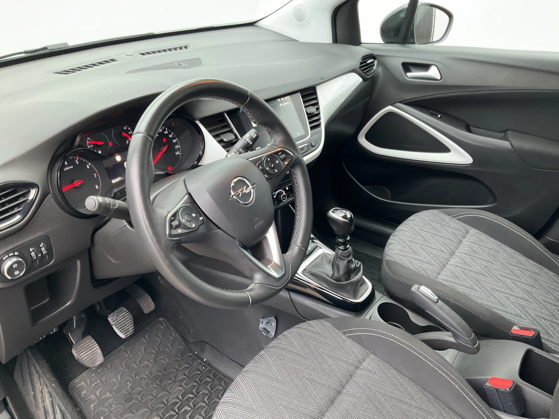 Hoofdafbeelding Opel Crossland X