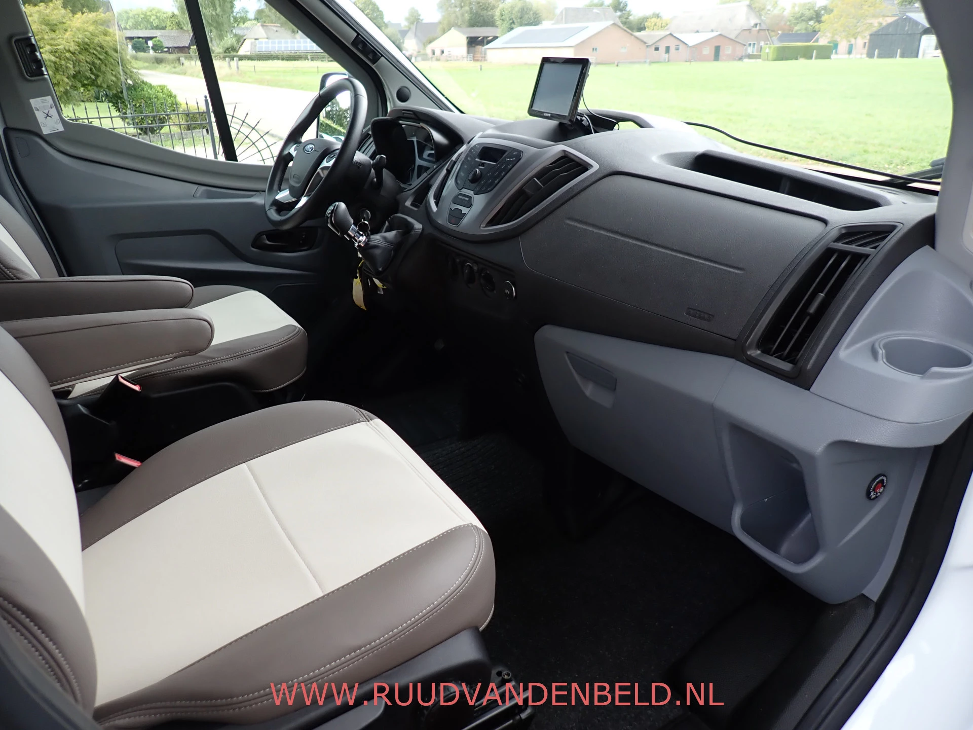 Hoofdafbeelding ROLLER TEAM AUTO-ROLLER 284 TL