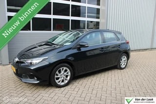 Toyota Auris 1.2T Aspiration NL Auto Boekjes Navigatie.