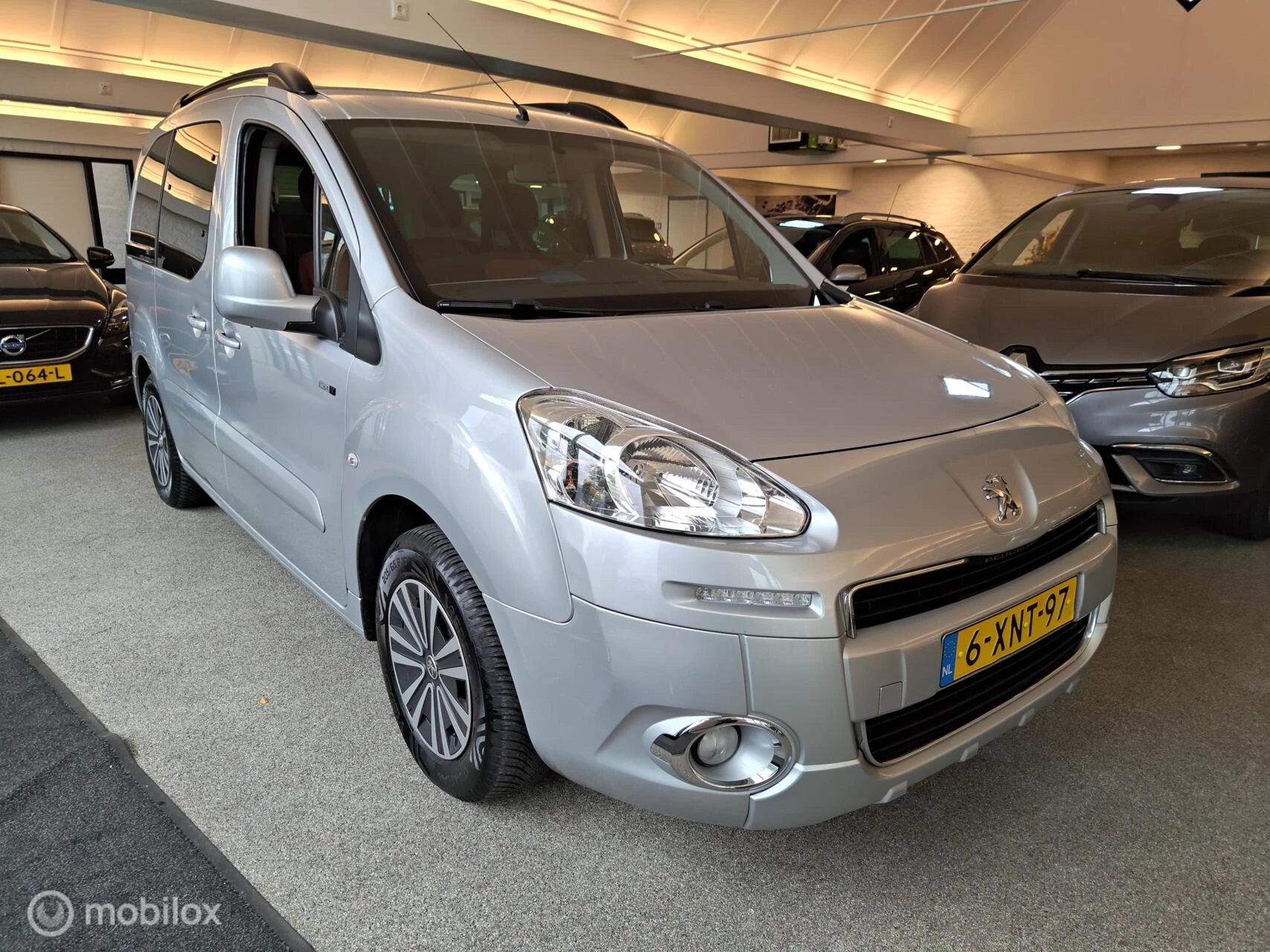 Hoofdafbeelding Peugeot Partner
