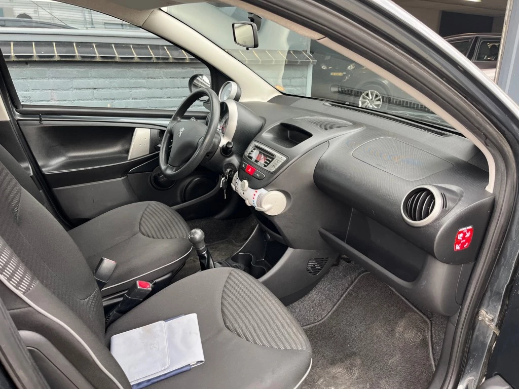 Hoofdafbeelding Peugeot 107