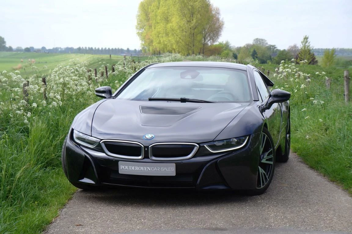 Hoofdafbeelding BMW i8