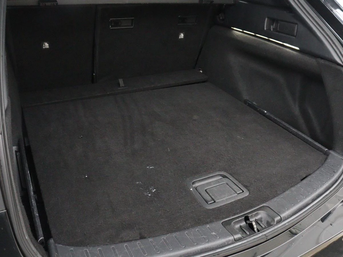 Hoofdafbeelding Toyota Corolla