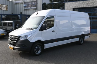 Mercedes-Benz Sprinter 317 CDI L3H2 RWD Geveerde stoel, MBUX met camera en Apple Carplay/Android Auto