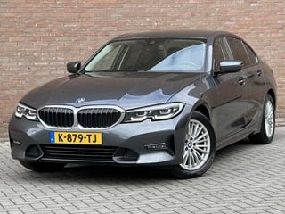 BMW 3-serie 320I High Executive Led - Leder - Navi - Sfeerverlichting - Dab+