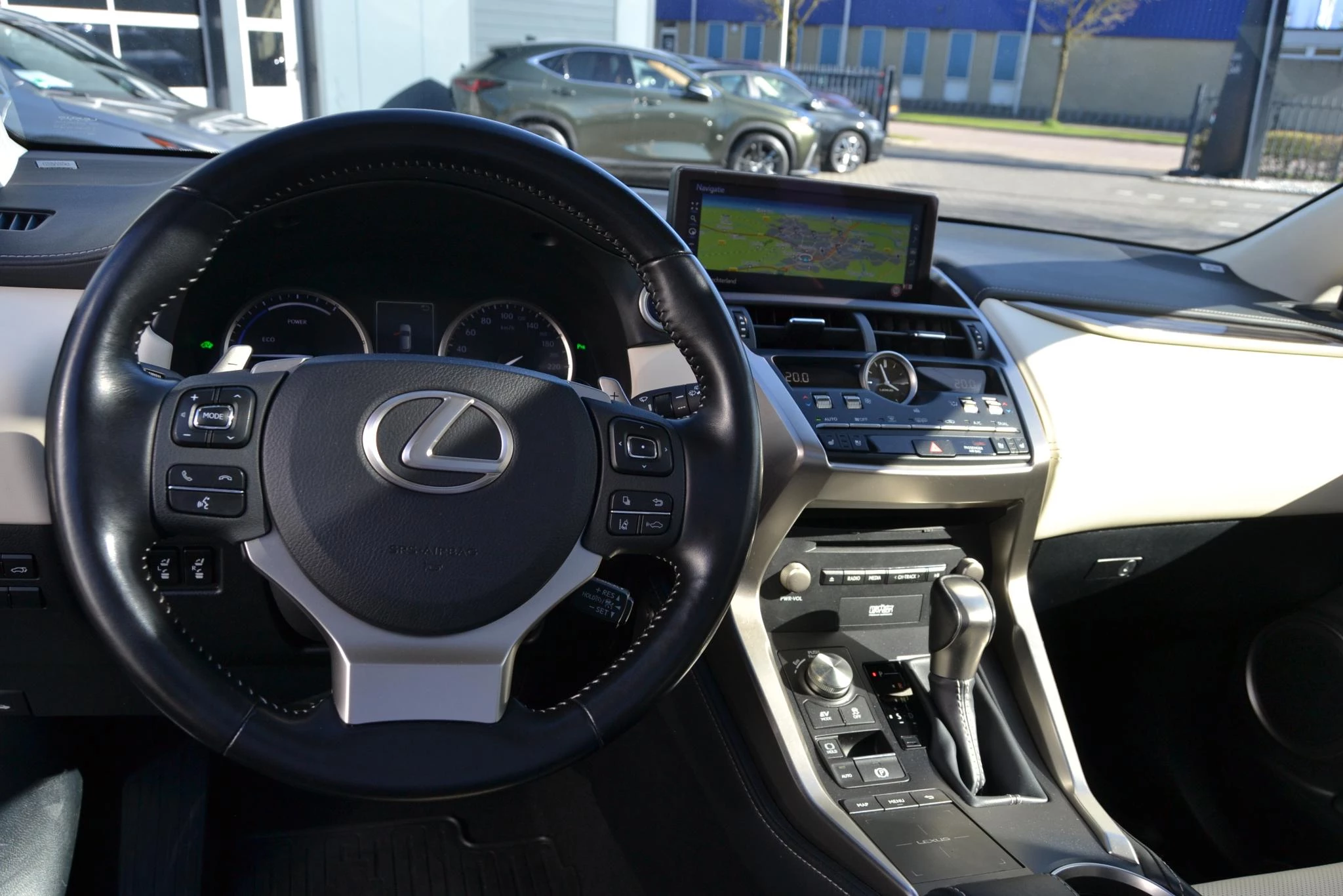 Hoofdafbeelding Lexus NX