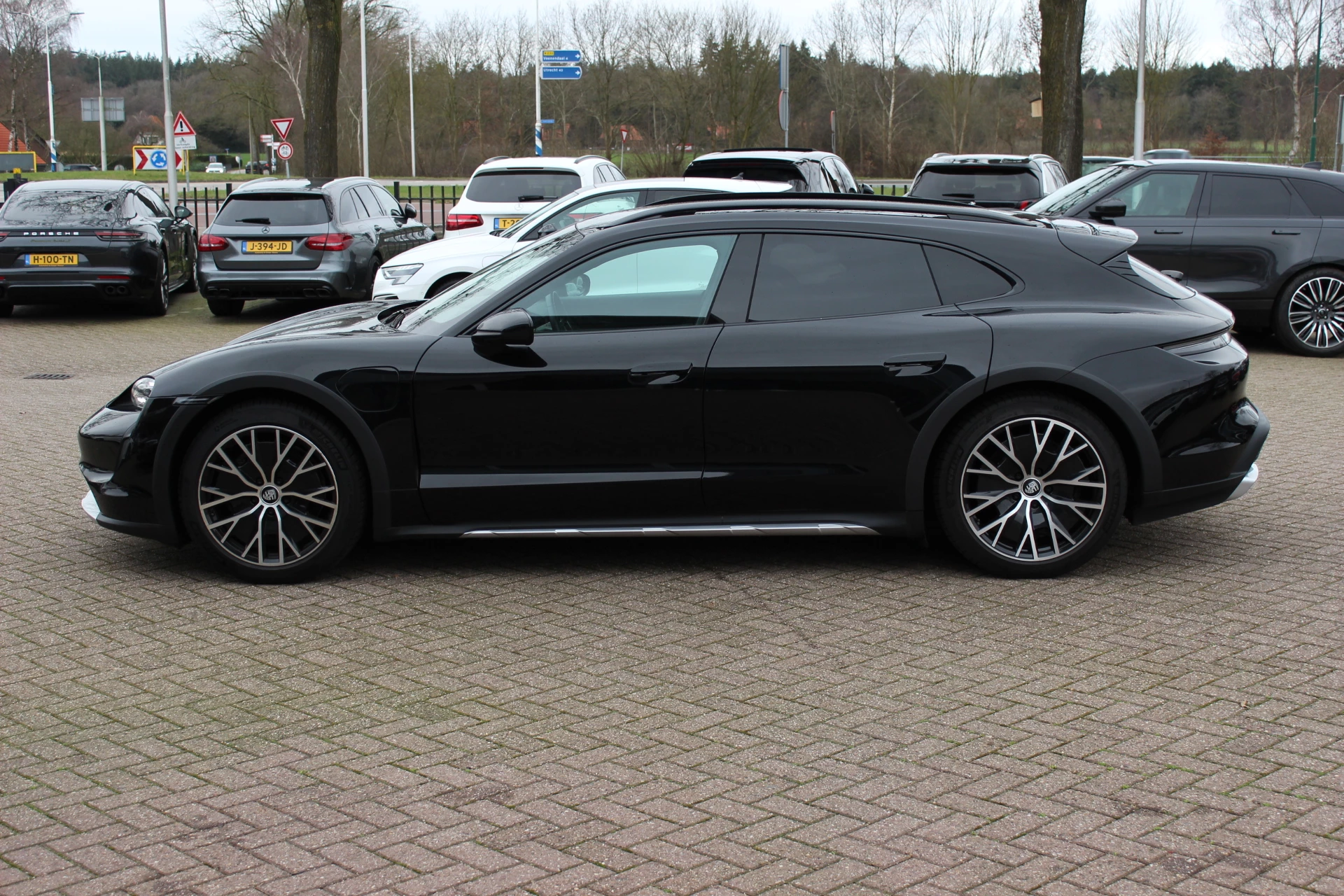 Hoofdafbeelding Porsche Taycan