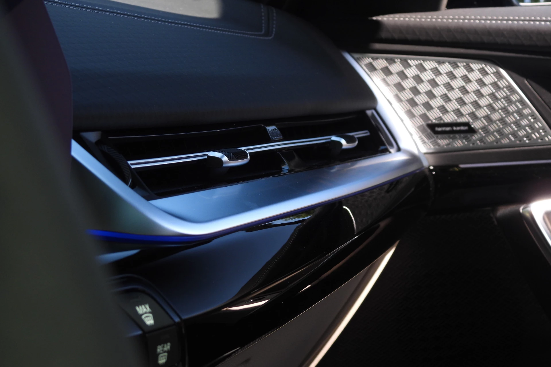 Hoofdafbeelding BMW iX2