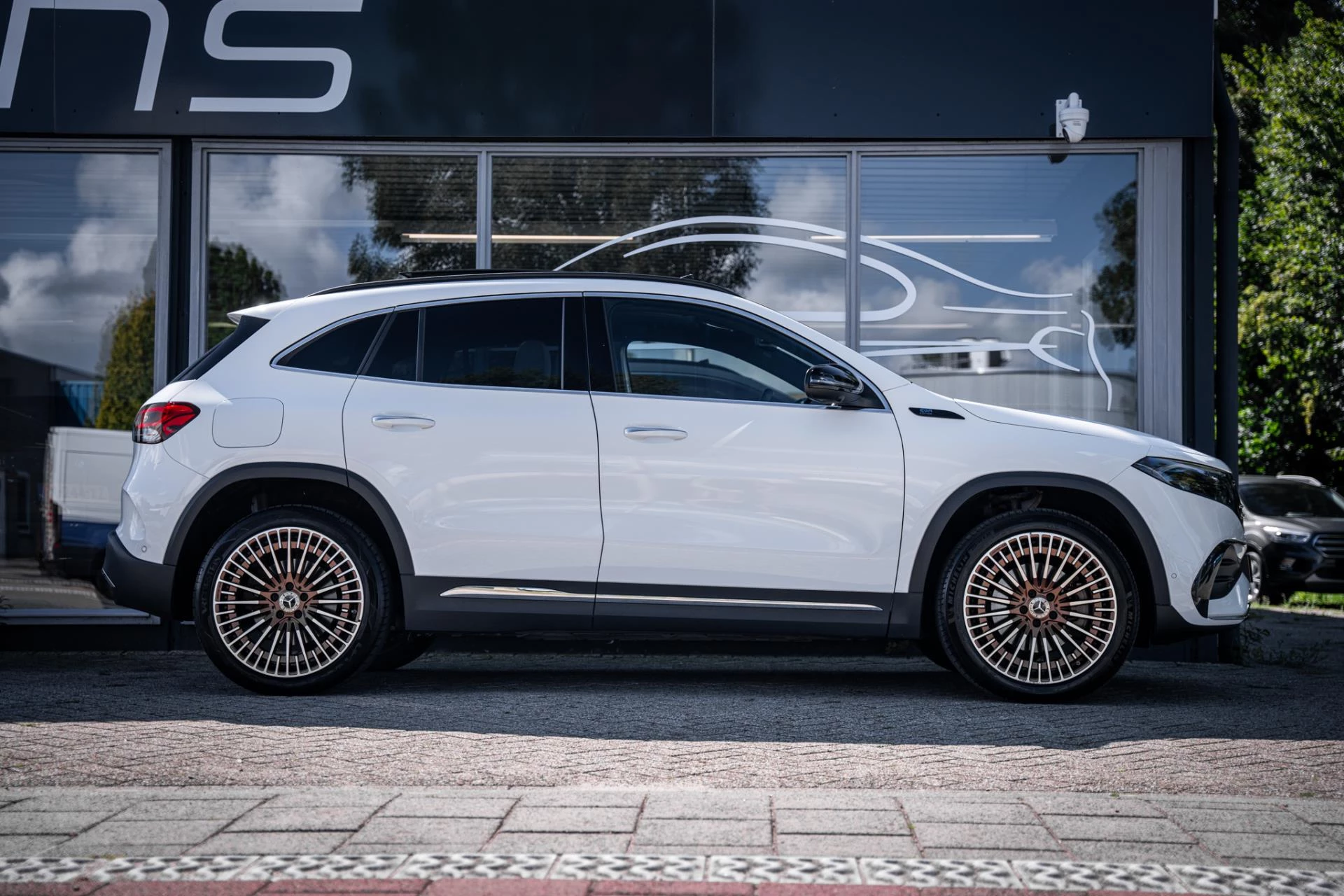 Hoofdafbeelding Mercedes-Benz EQA