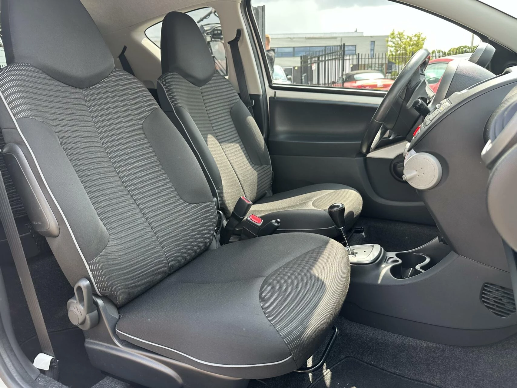Hoofdafbeelding Peugeot 107