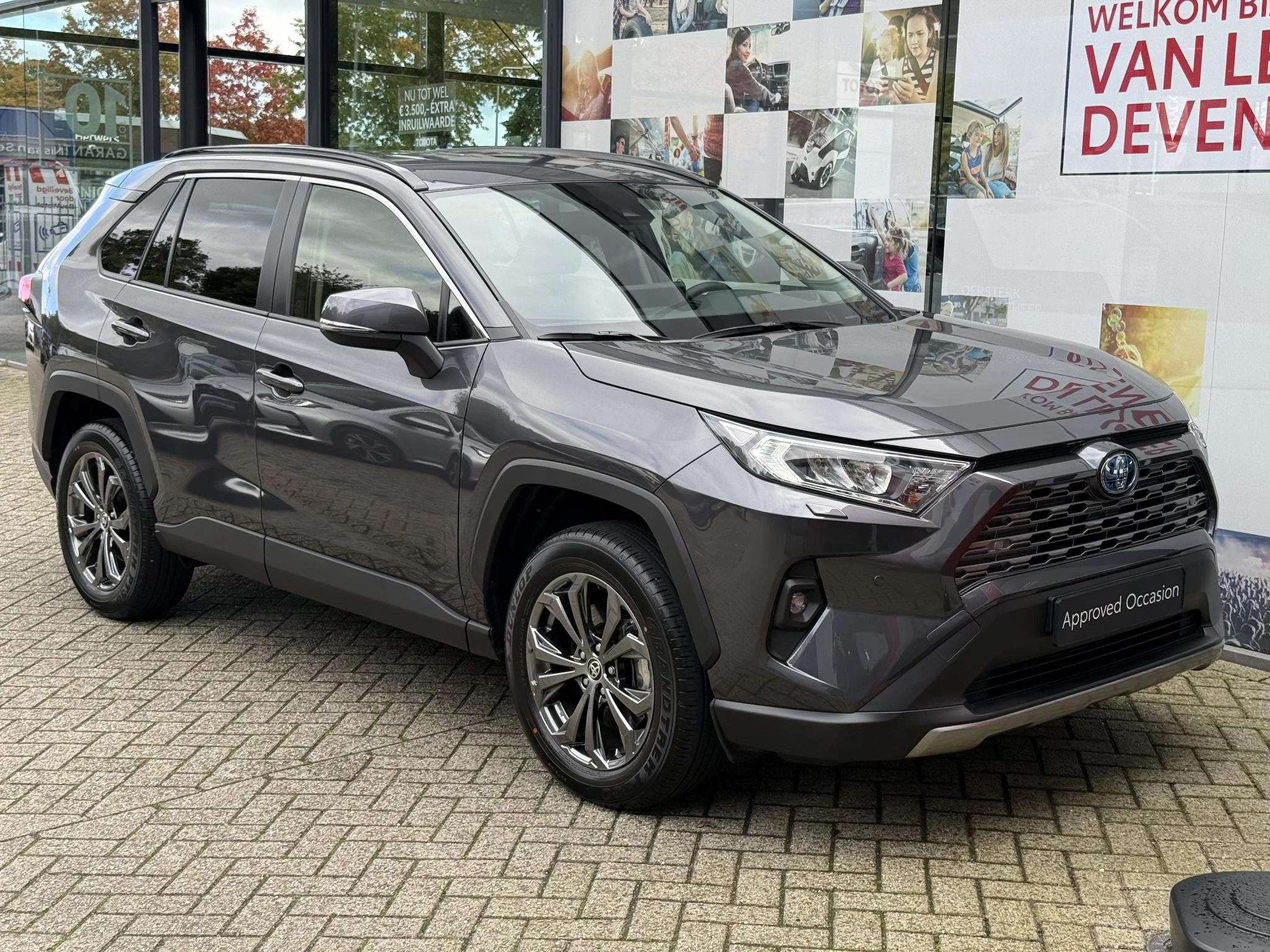 Hoofdafbeelding Toyota RAV4