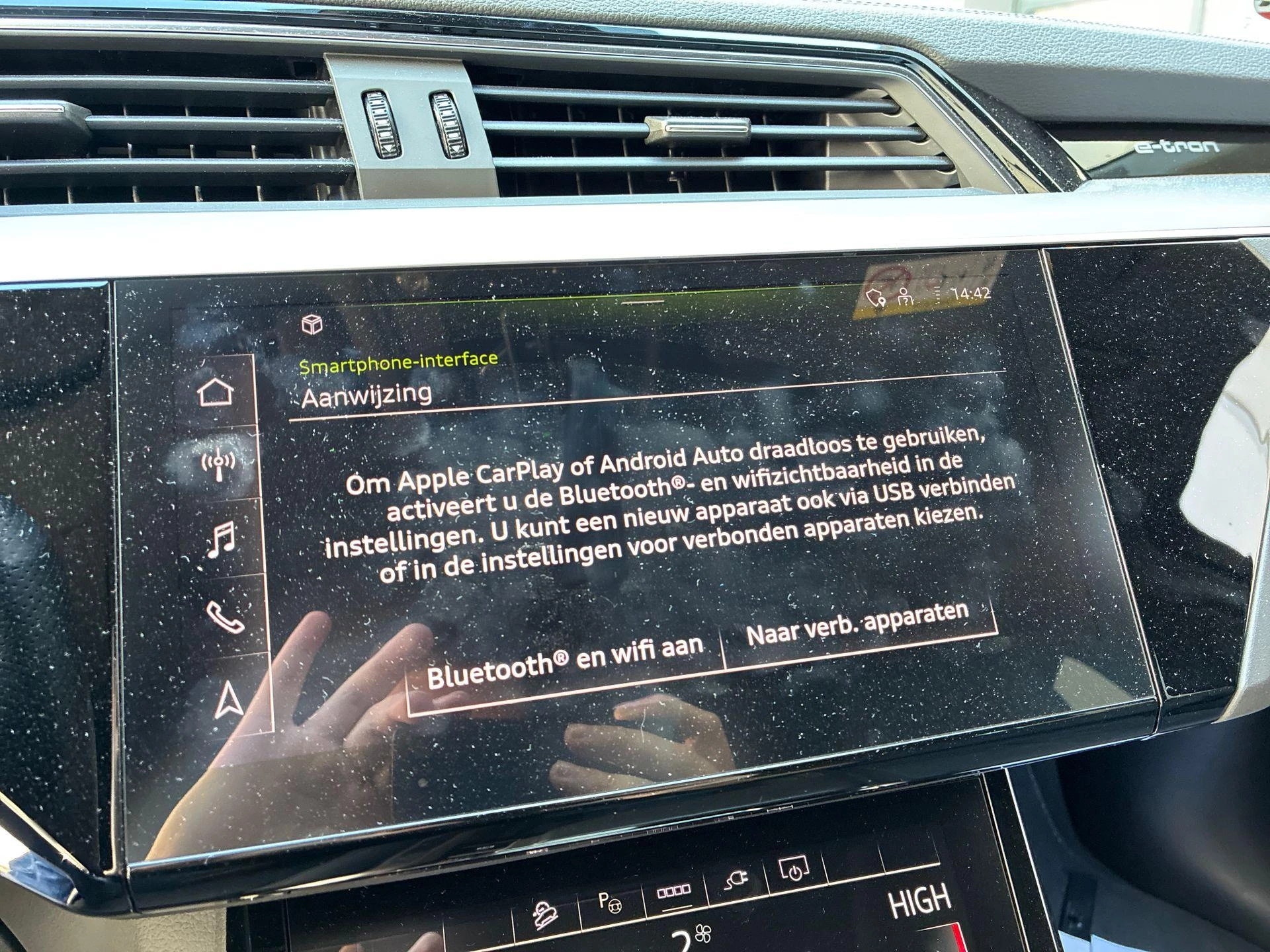 Hoofdafbeelding Audi e-tron