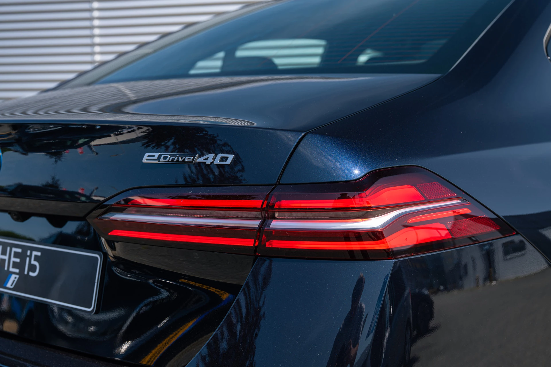 Hoofdafbeelding BMW i5