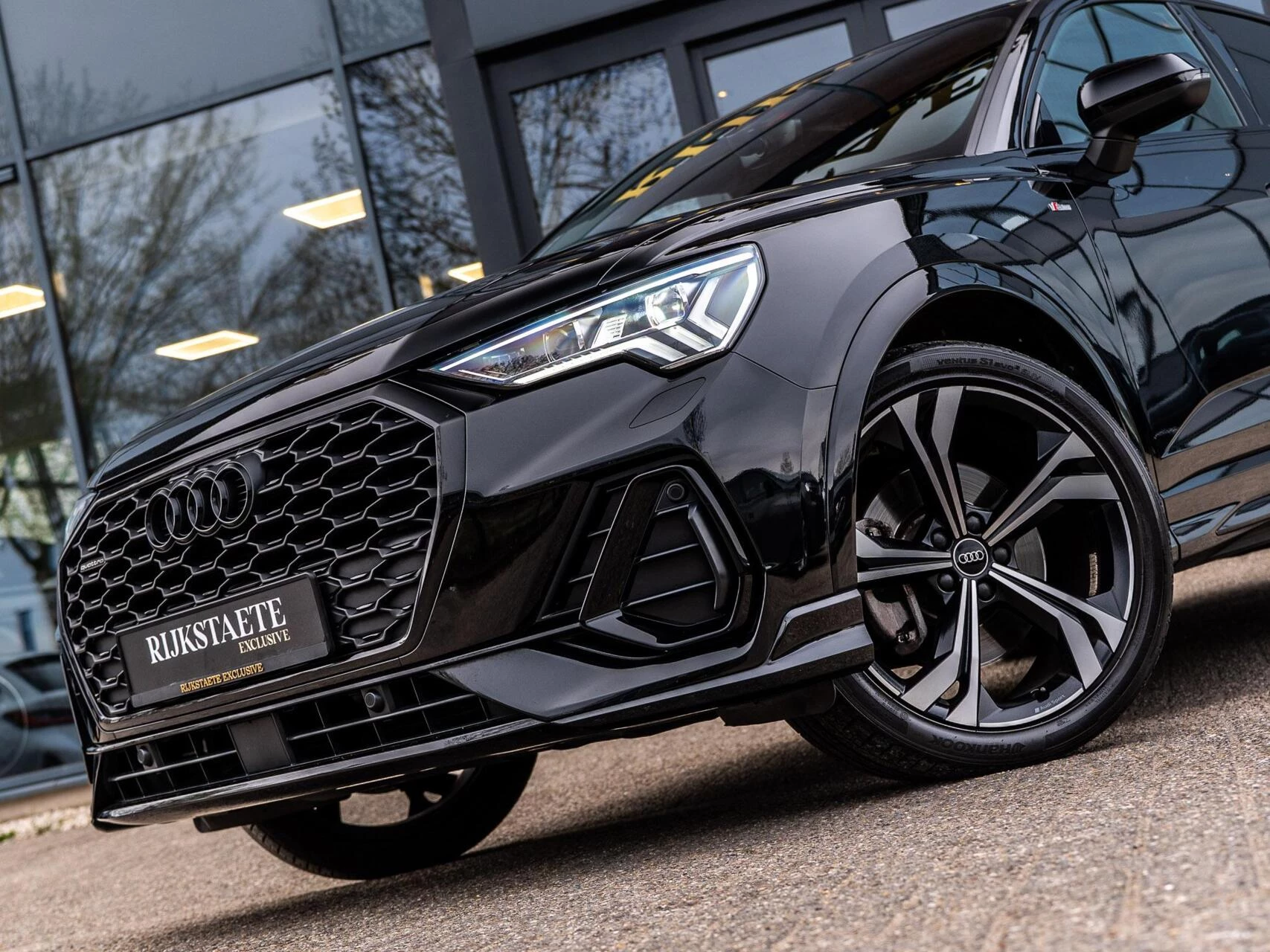 Hoofdafbeelding Audi Q3