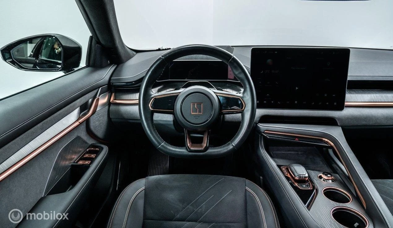 Hoofdafbeelding Zeekr 001