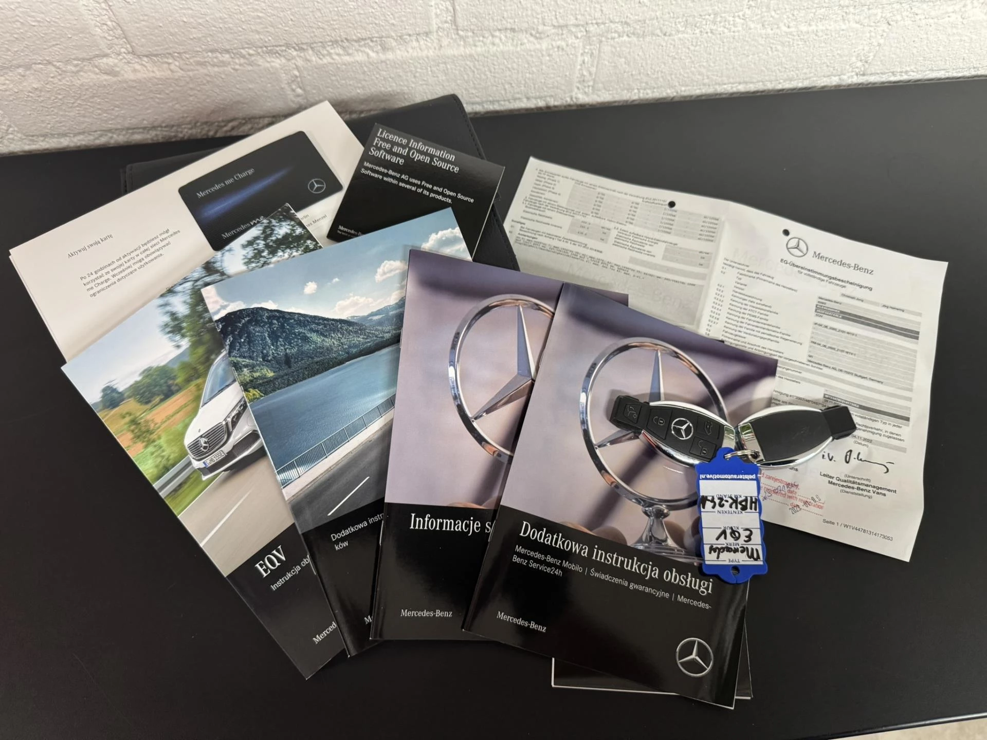 Hoofdafbeelding Mercedes-Benz EQV