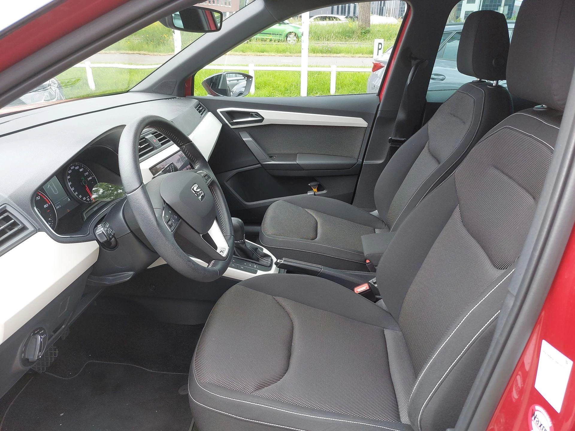 Hoofdafbeelding SEAT Arona