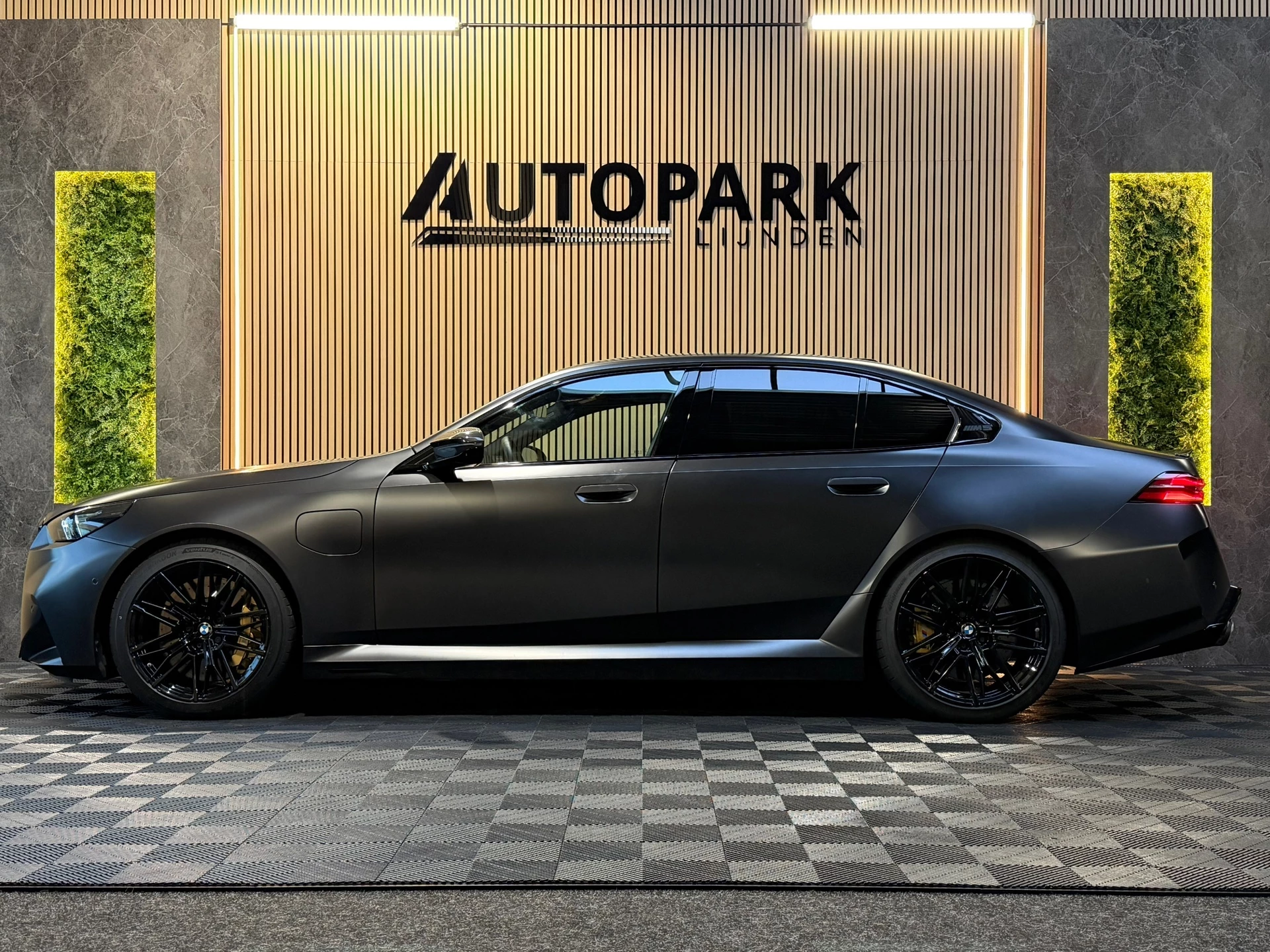 Hoofdafbeelding BMW M5