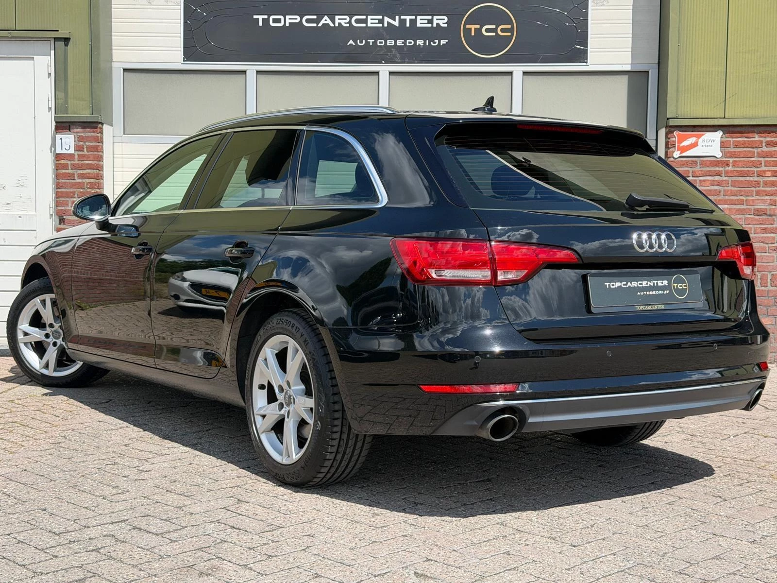 Hoofdafbeelding Audi A4
