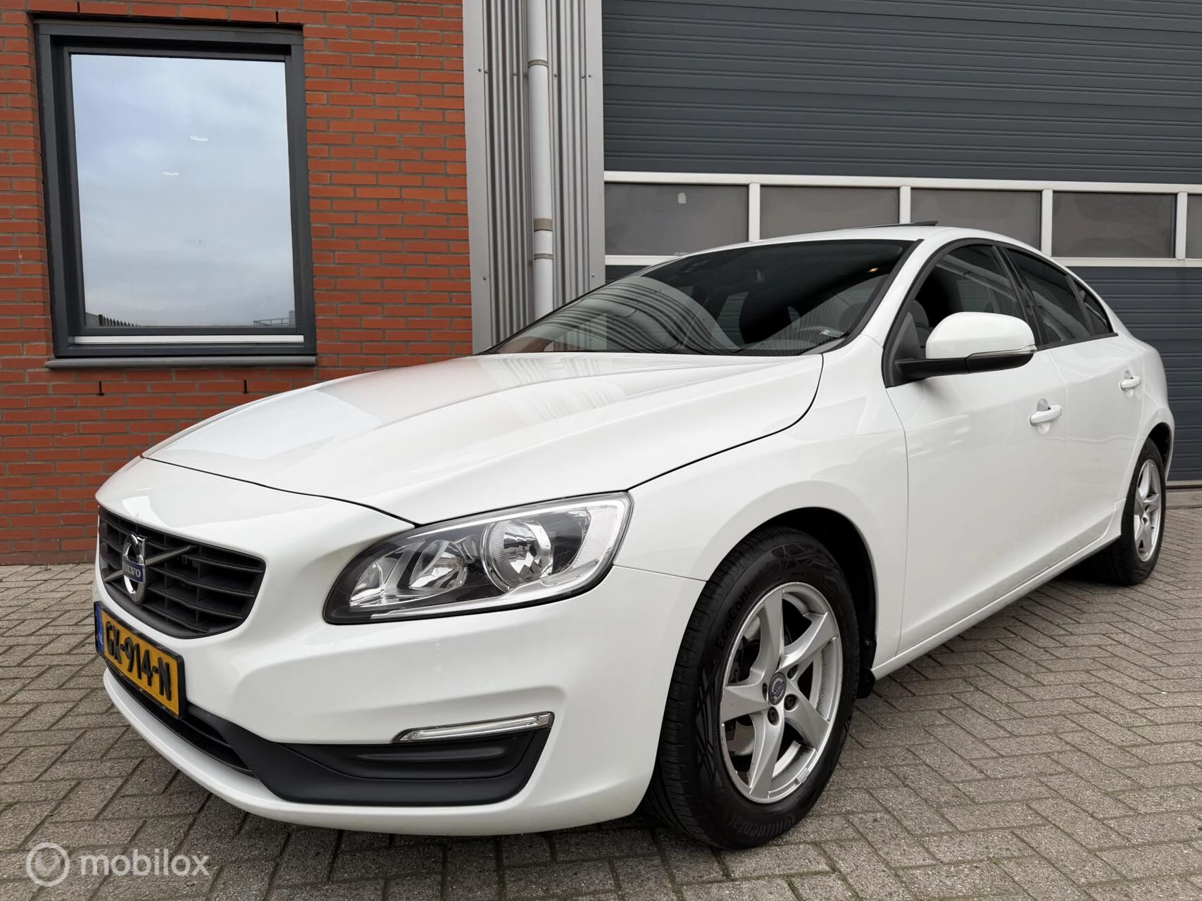 Hoofdafbeelding Volvo S60