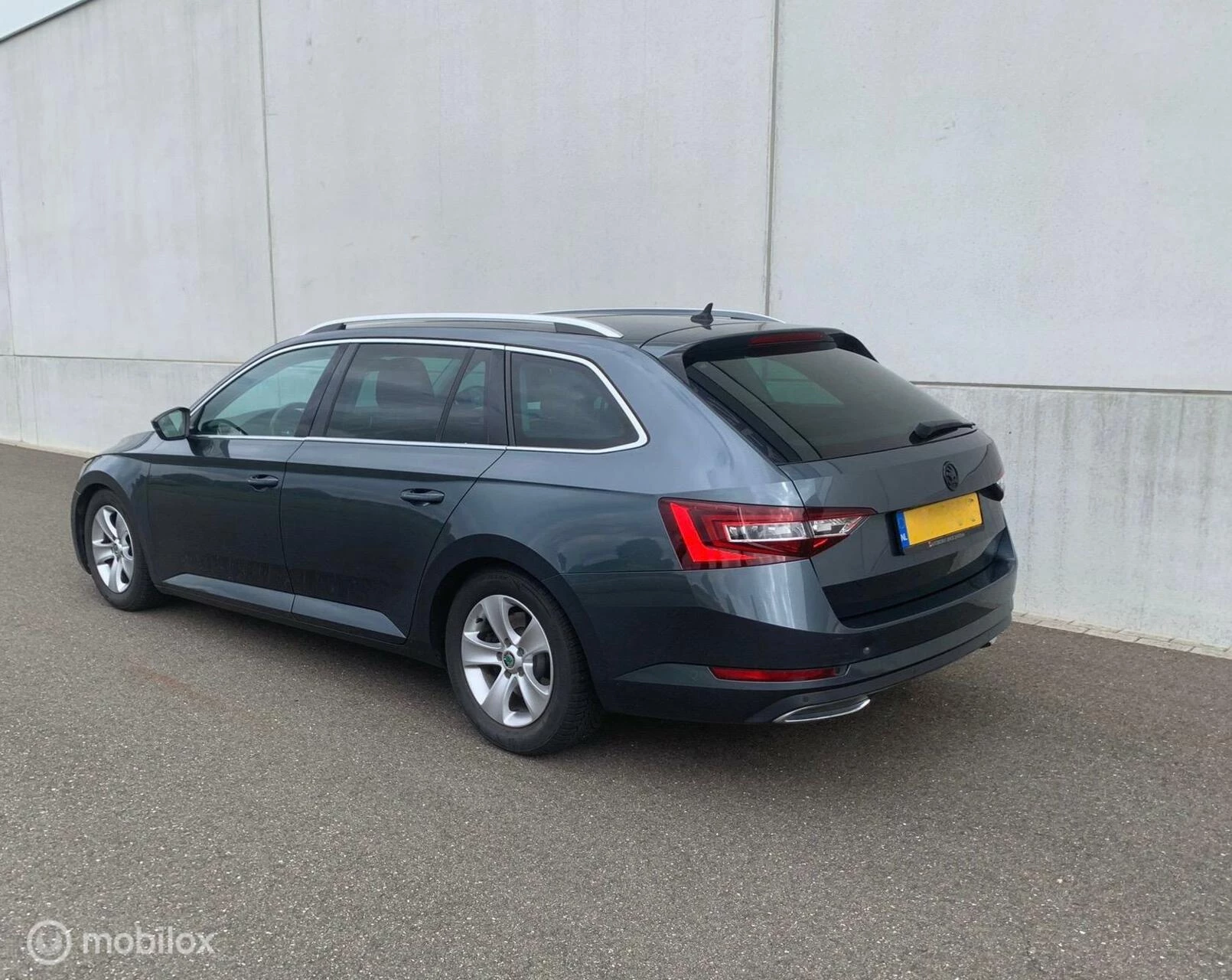 Hoofdafbeelding Škoda Superb