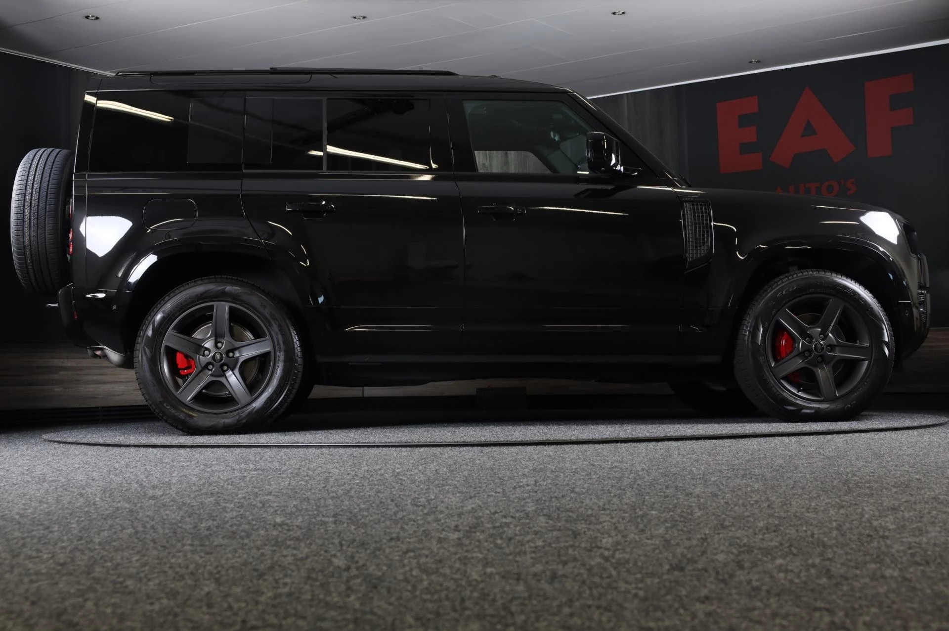 Hoofdafbeelding Land Rover Defender
