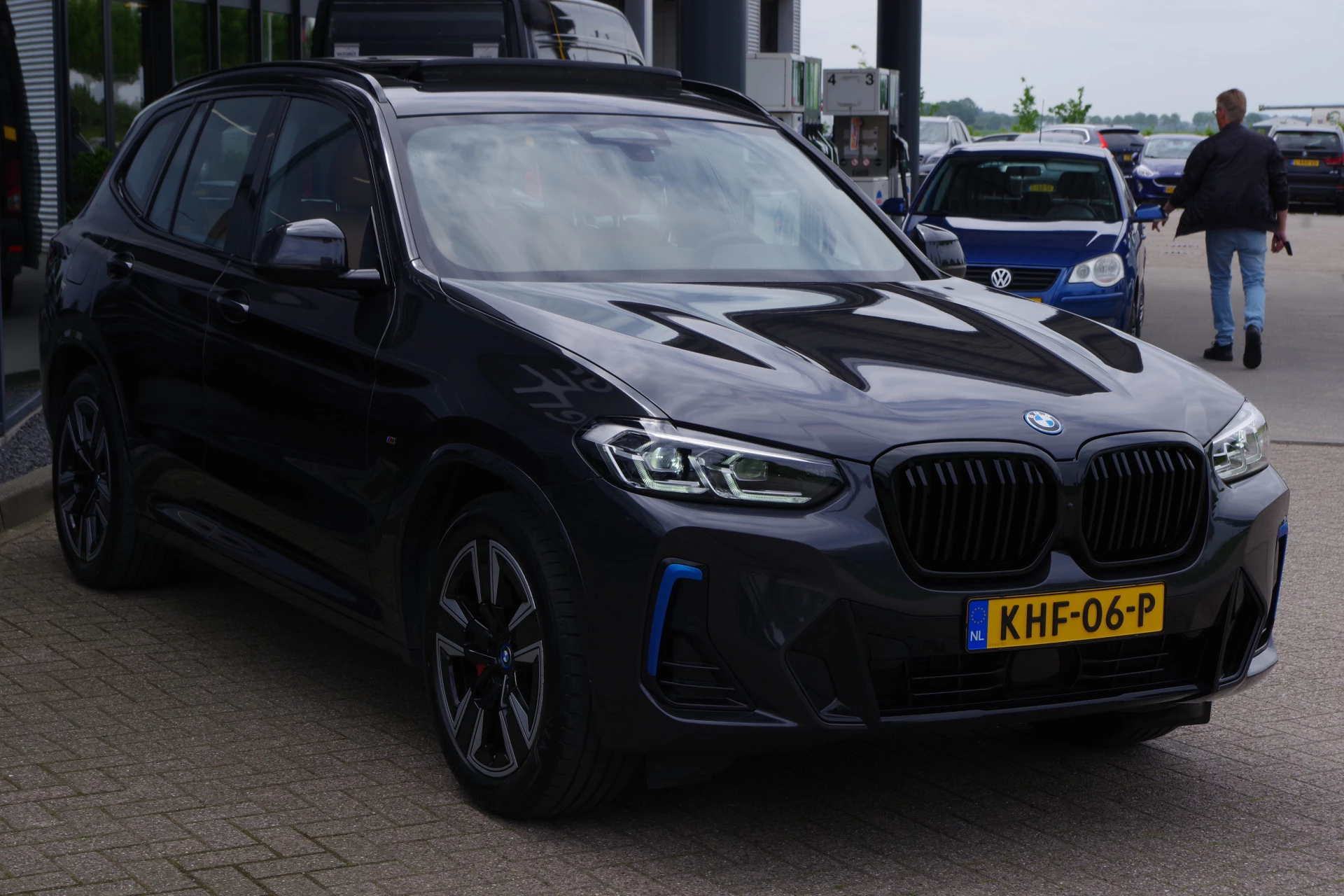 Hoofdafbeelding BMW iX3