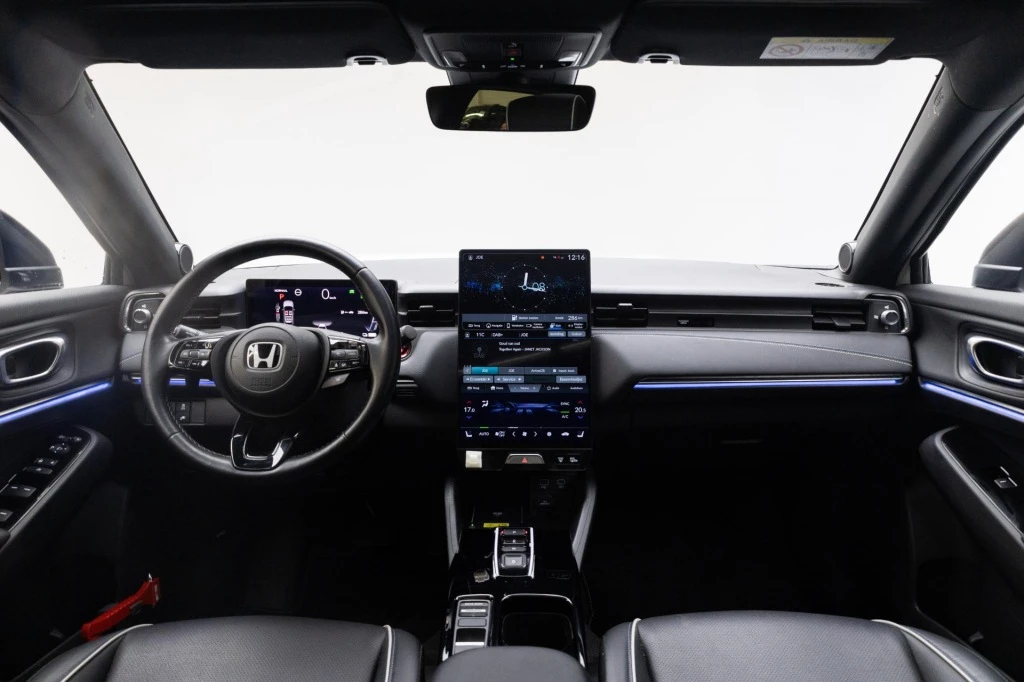 Hoofdafbeelding Honda e:Ny1