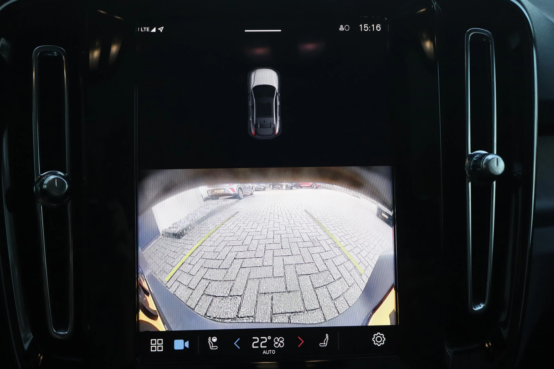 Hoofdafbeelding Volvo C40