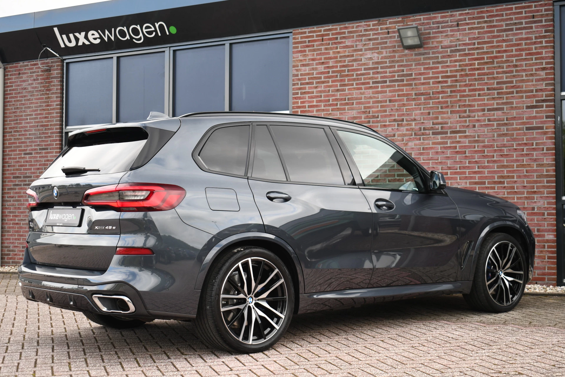 Hoofdafbeelding BMW X5