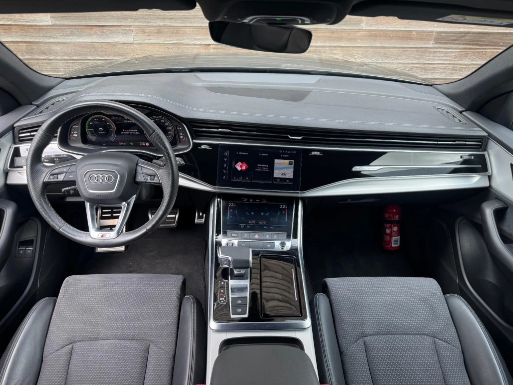 Hoofdafbeelding Audi Q8