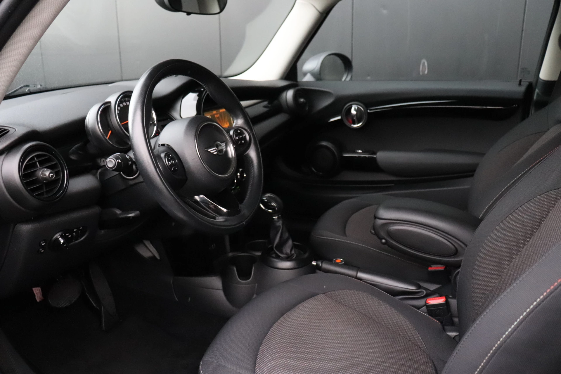 Hoofdafbeelding MINI One