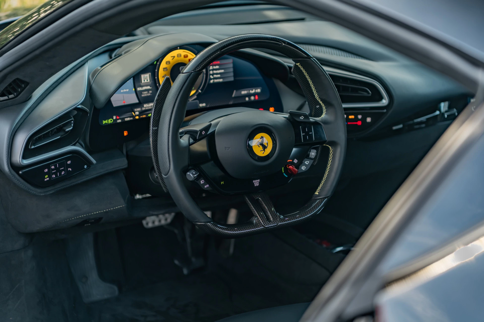 Hoofdafbeelding Ferrari 296