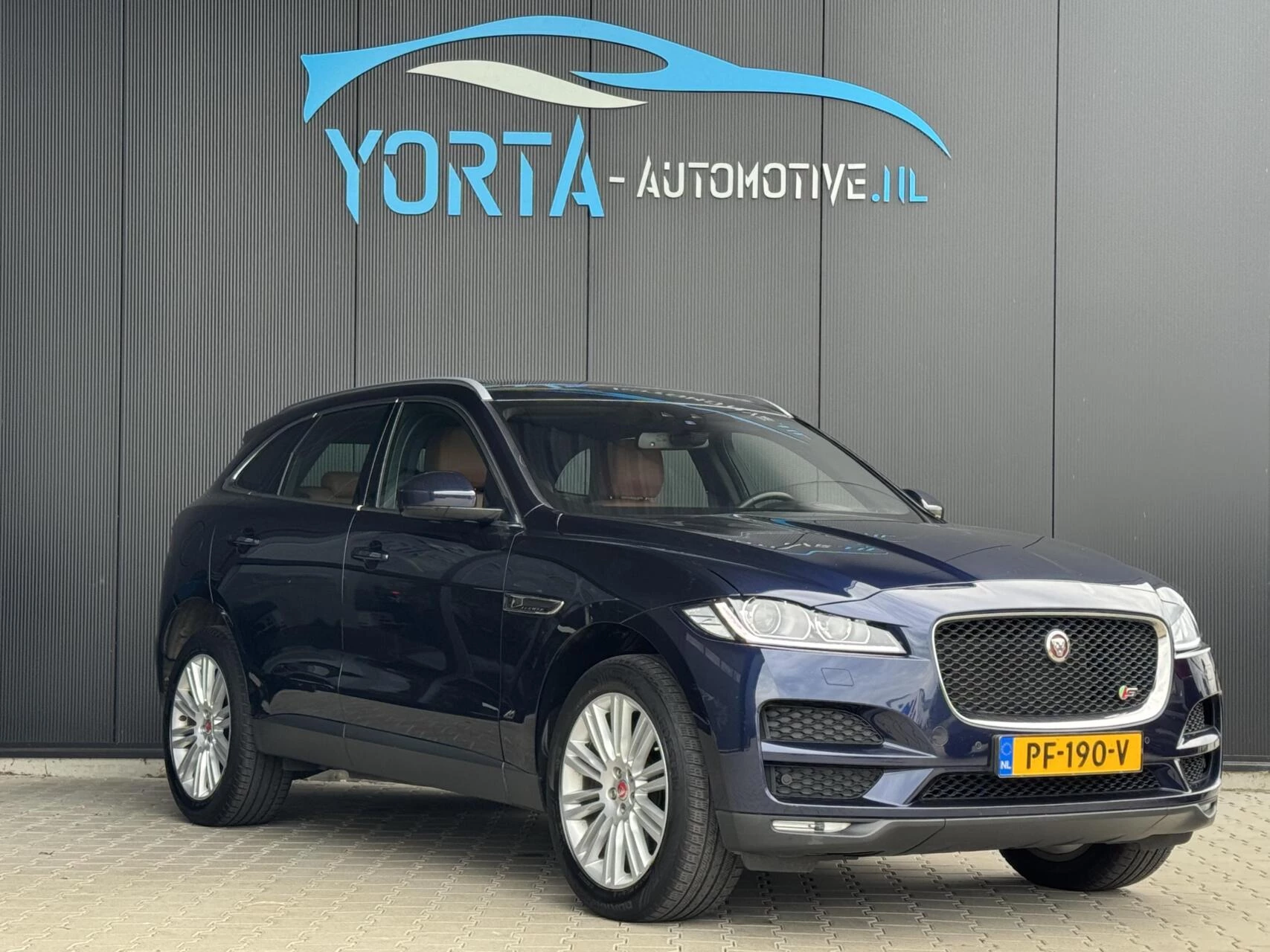 Hoofdafbeelding Jaguar F-PACE