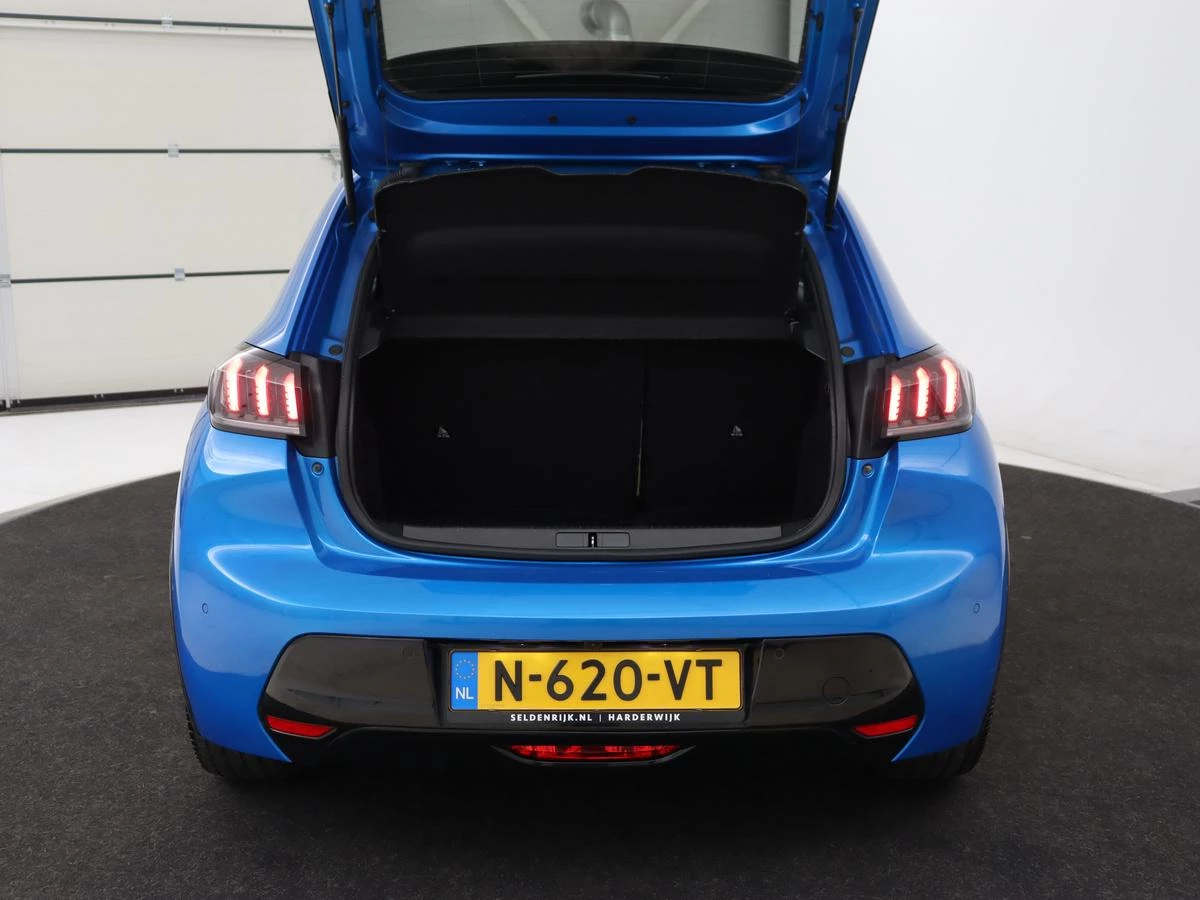 Hoofdafbeelding Peugeot e-208