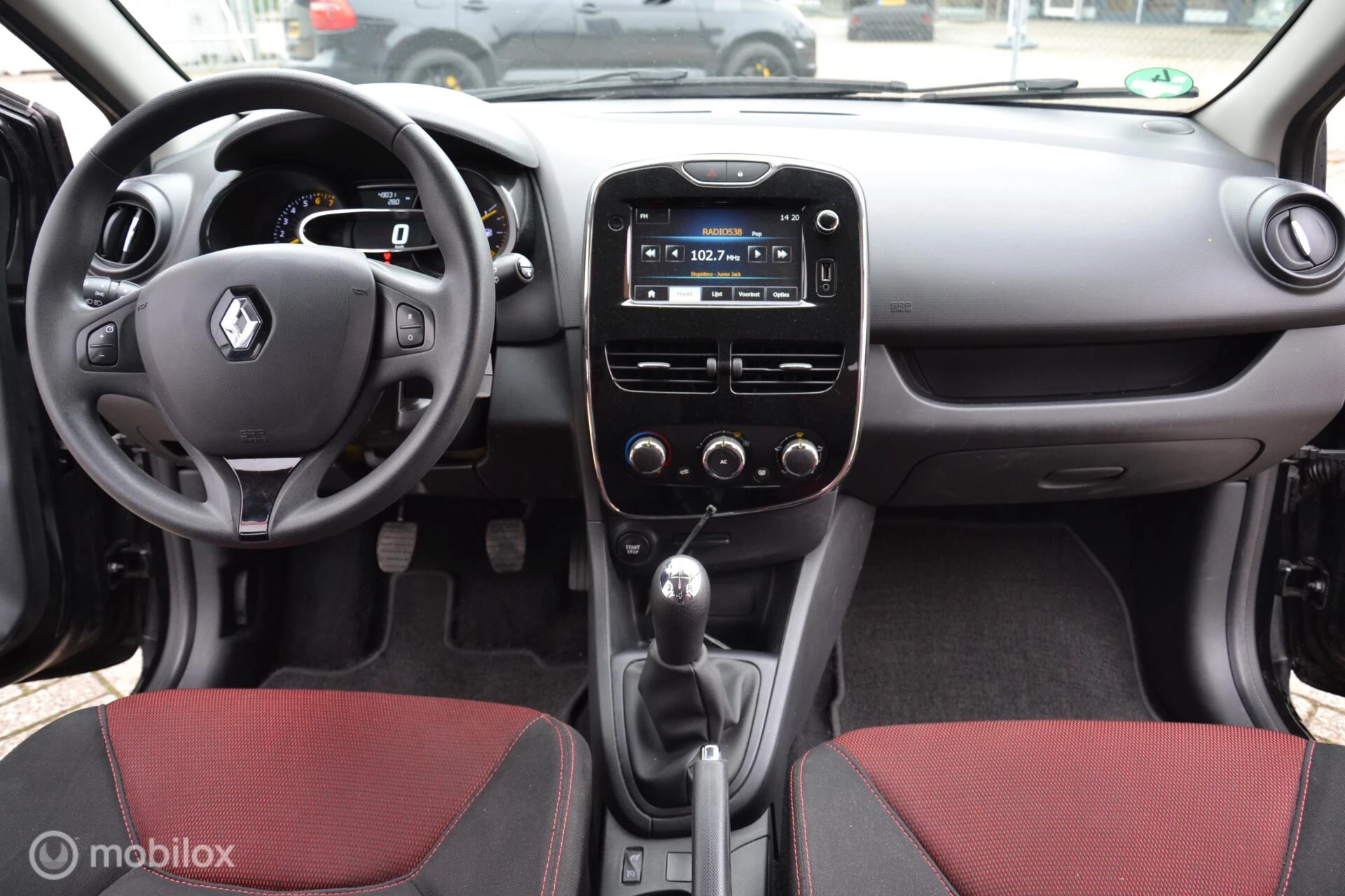 Hoofdafbeelding Renault Clio