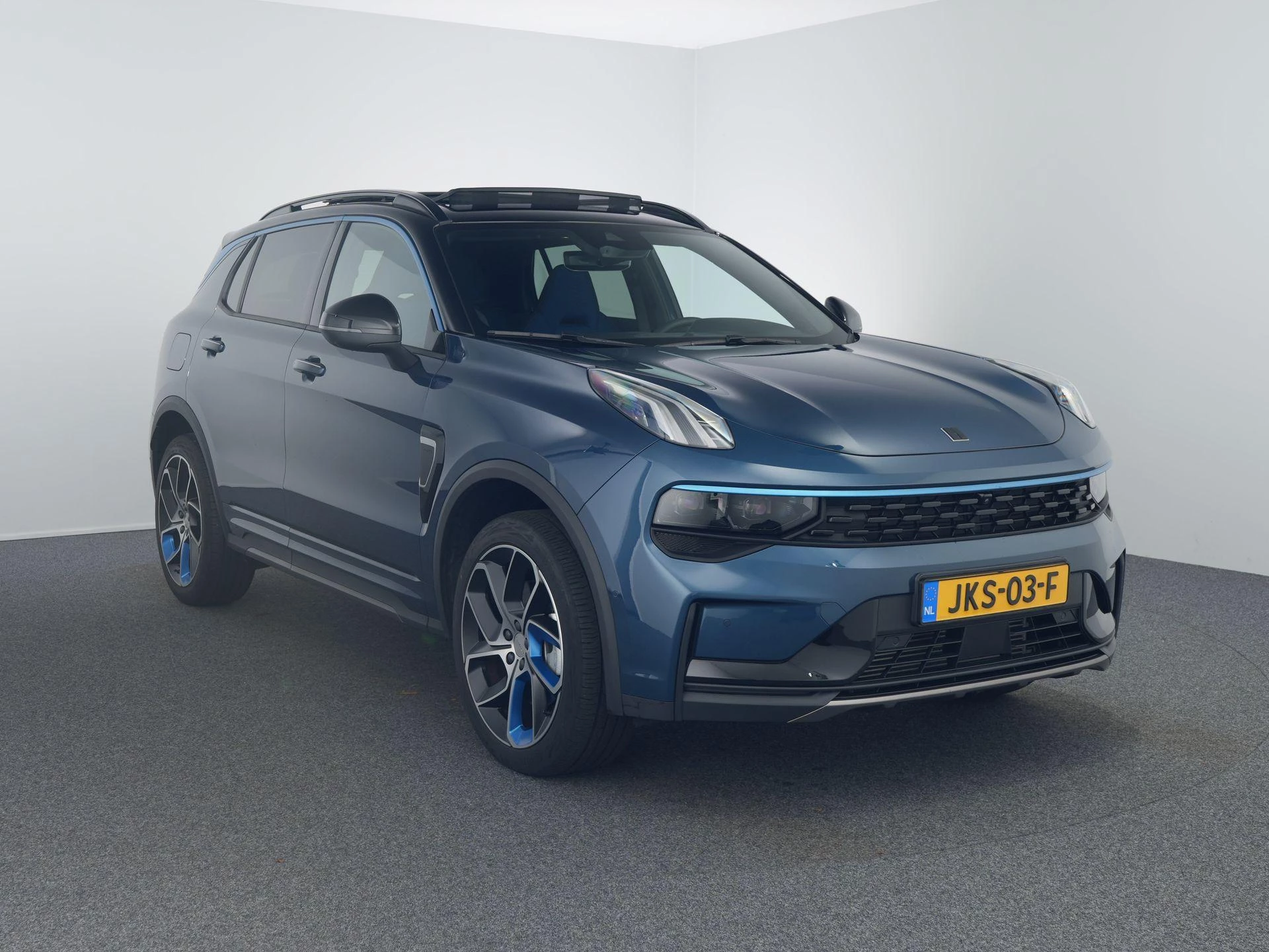 Hoofdafbeelding Lynk & Co 01