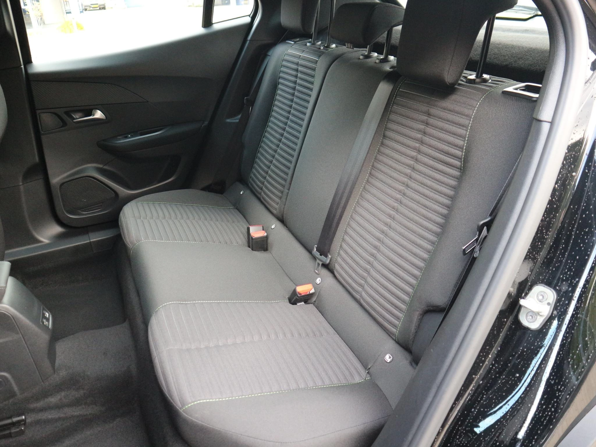 Hoofdafbeelding Peugeot e-2008