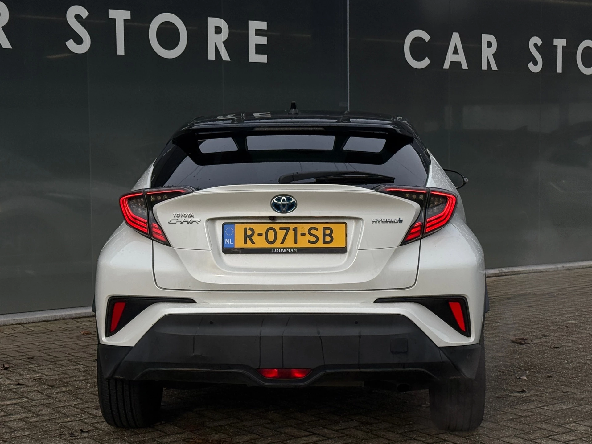 Hoofdafbeelding Toyota C-HR