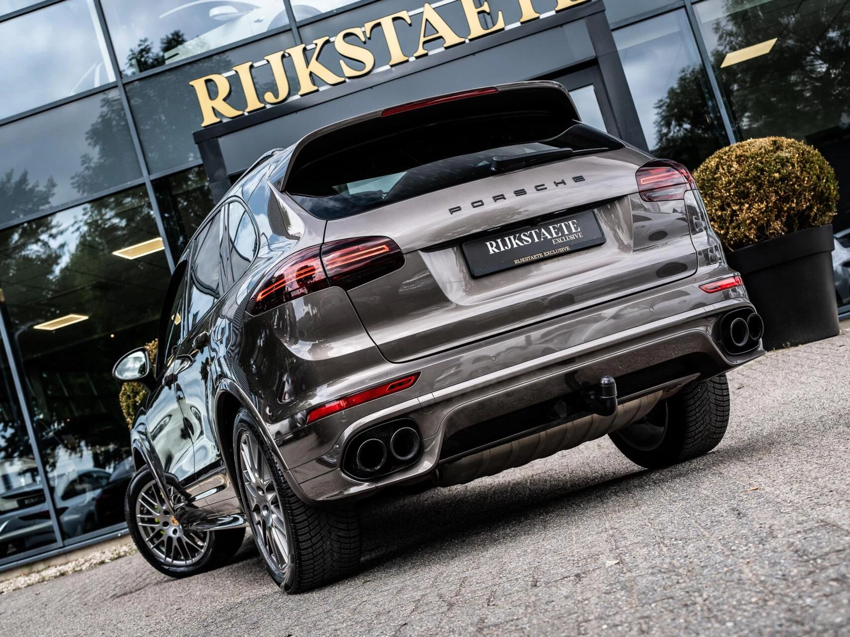 Hoofdafbeelding Porsche Cayenne